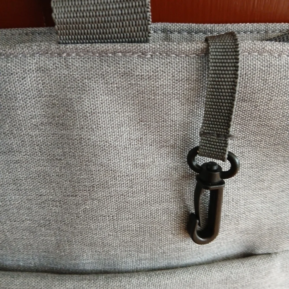 Solo New York Light Gray Laptop Trolley Bag Great for Travel!